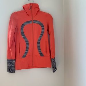 Lululemon Define jacket size 4